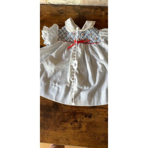 Vintage Hand-Smocked Baby or Doll Dress With Polka Dots & Lace Collar - Picture 14 of 16